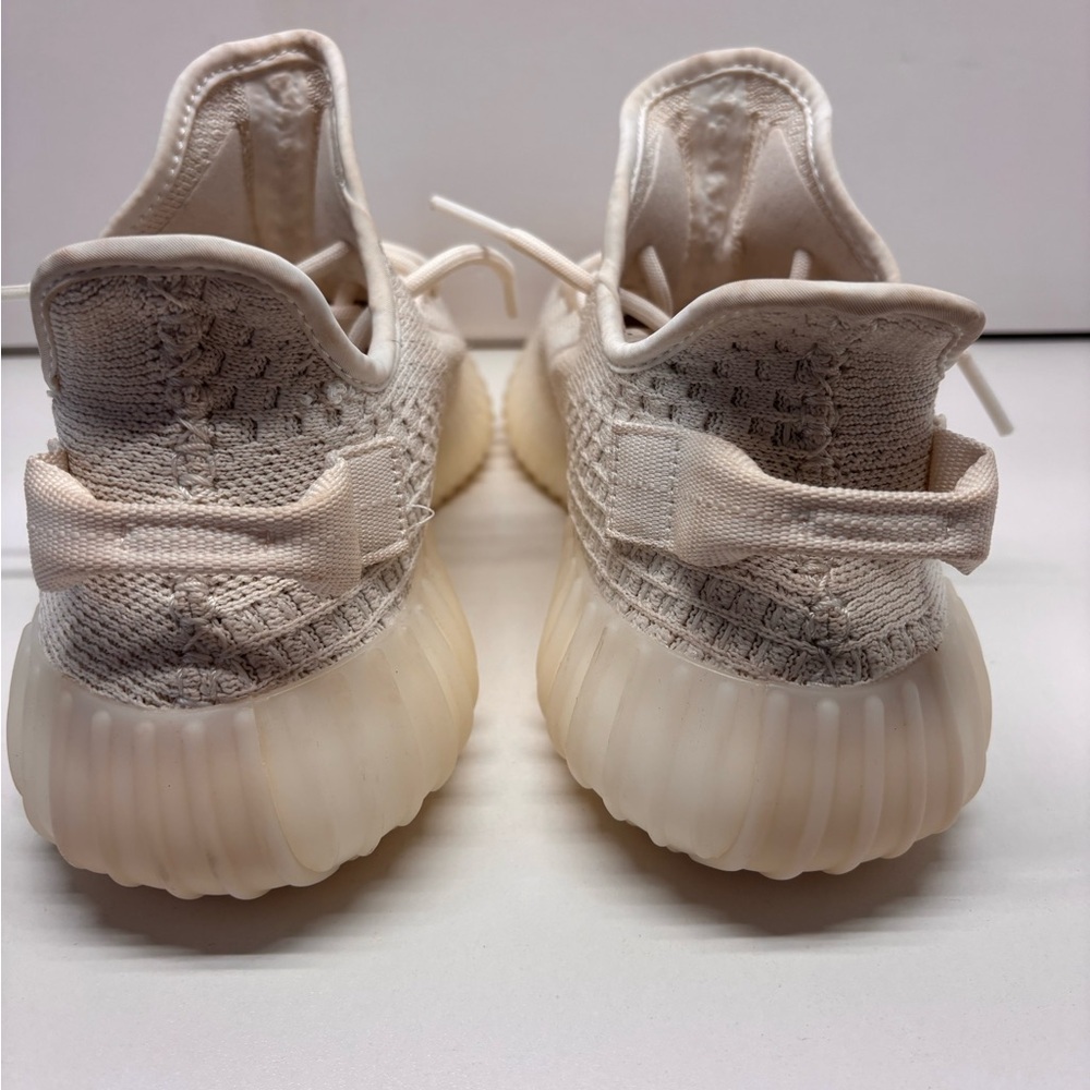 Adidas YEEZY BOOST 350 V2 Bone Men’s 8.5 - Picture 4 of 10